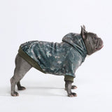 Hunde-Hoodie aus Betonholz – Holz